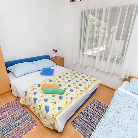 Ivan Apartment *